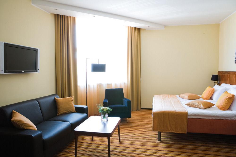 Home Hotel Katajanokka Helsinki Bilik gambar